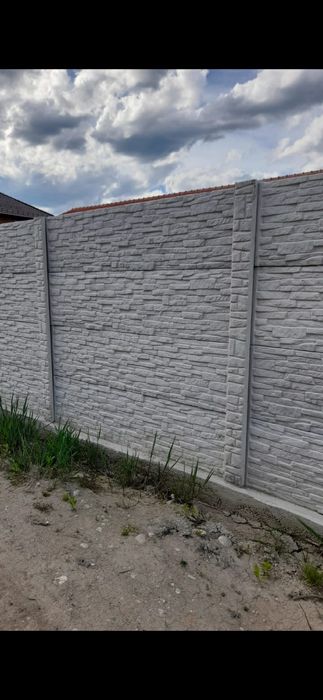 Garduri,tuburi de beton