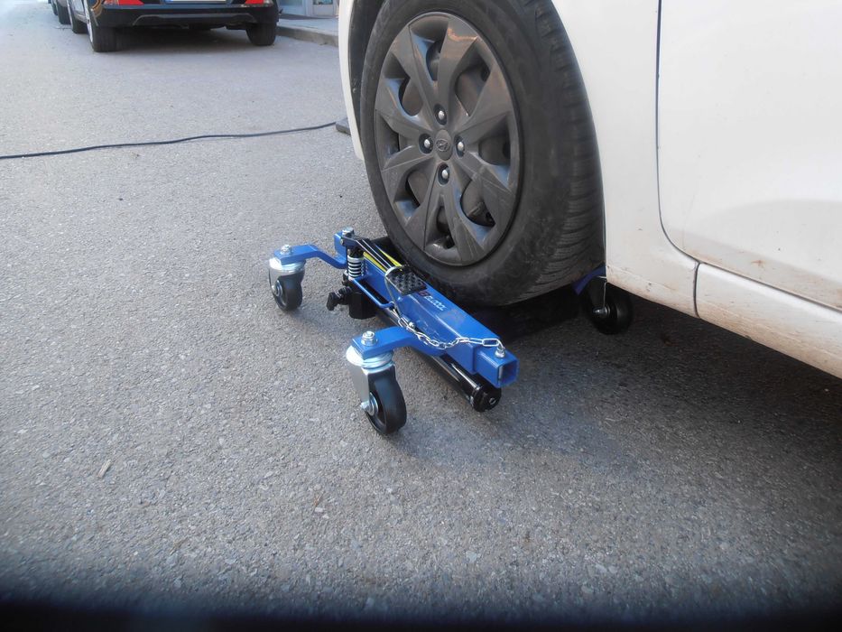 количка хидравлична за преместване на автомобили и джипове 4х4