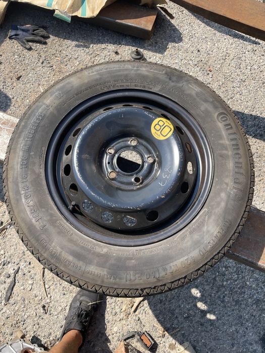 Резервна гума патерица 16 цола 5x114.3 централен отвор 66.1