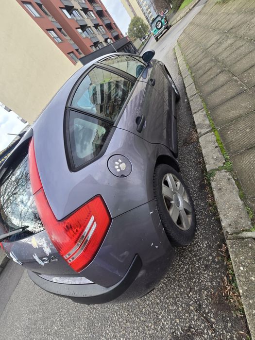 Citroen  C4 хечбек