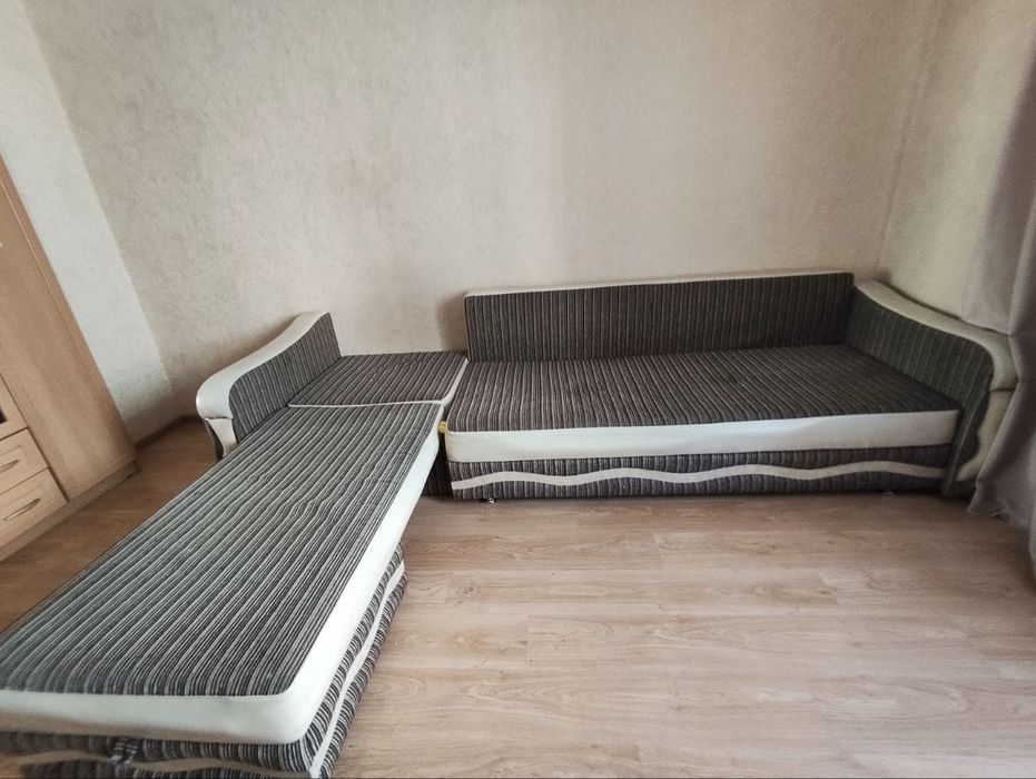 Отдам диван даром самовывоз