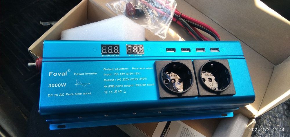 Инвертор 12-v___220v