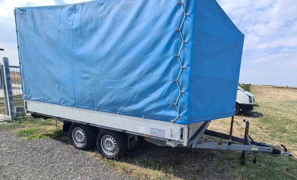 Vand remorca cu prelata pe 2 axe, 2500 KG,635Kg goala