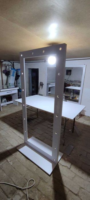 Гримерный Зеркала на заказ