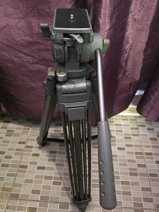 Trepied Libec TH-650 DV