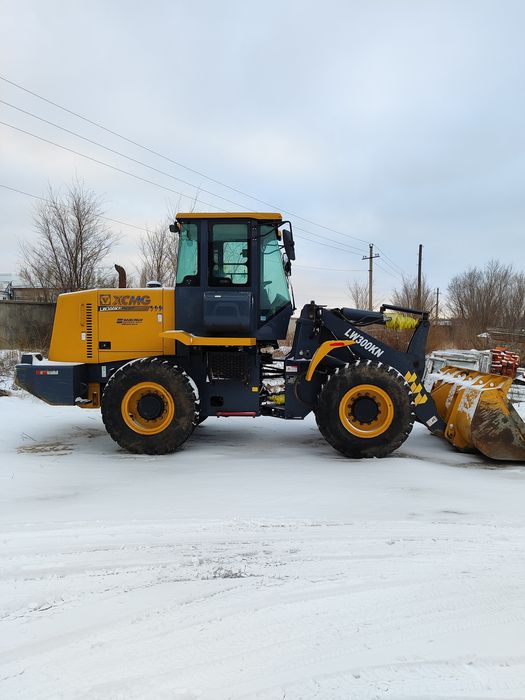 Услуги манипулятор автовышка и погрузчик