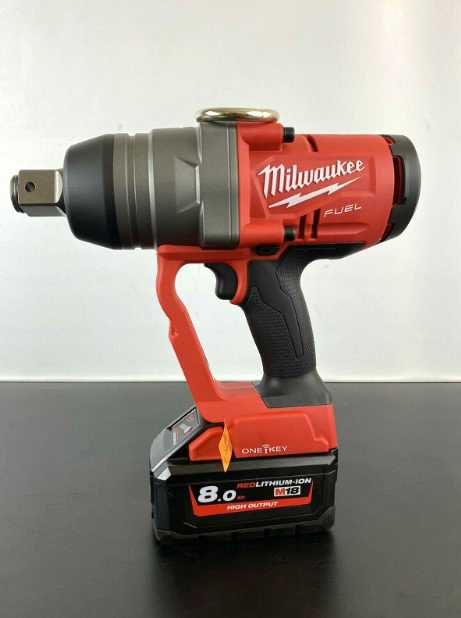 Гайковерт  Полный комплект новая