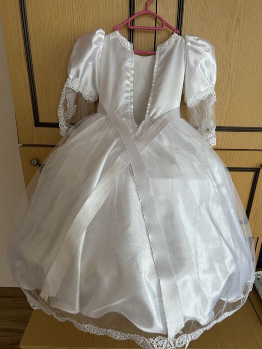 Детска шаферска рокля