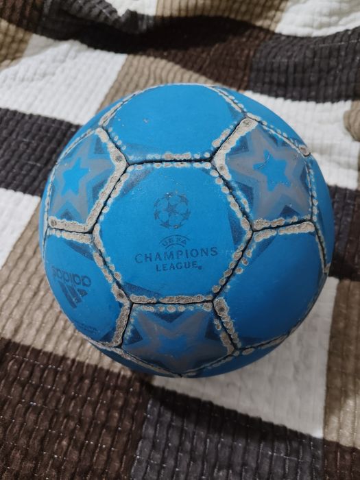 Доп кожа Adidas.