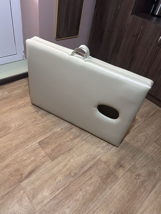 Кушетка для массажа