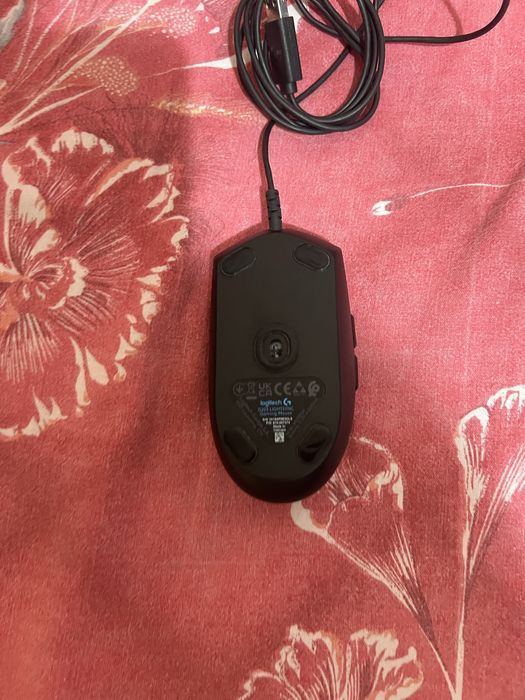 Mouse loghitech g203 full functionabil ( are soft )