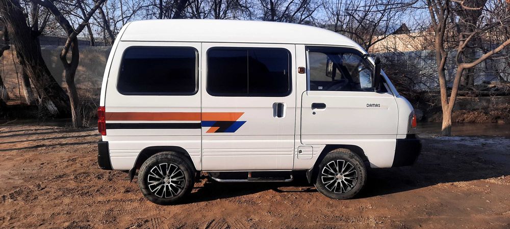 Автомобиль damas yangi hamma narsasi tayyor soyiladi