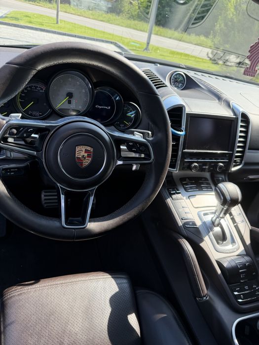 Porsche Cayenne S E-Hybrid 416CP