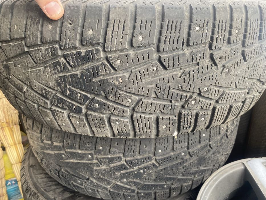 Продам резину 15р