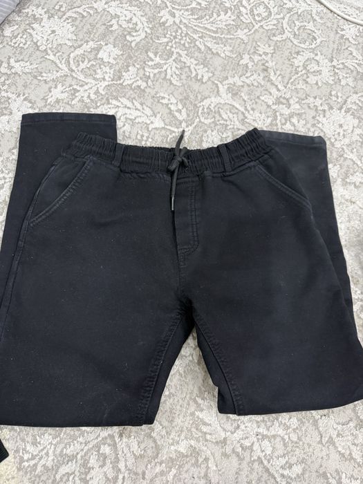 Отдам пакет вещей на мальчика 9-10 лет