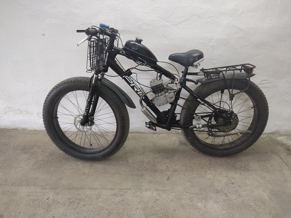 Продам веломопед в отличном состоянии.