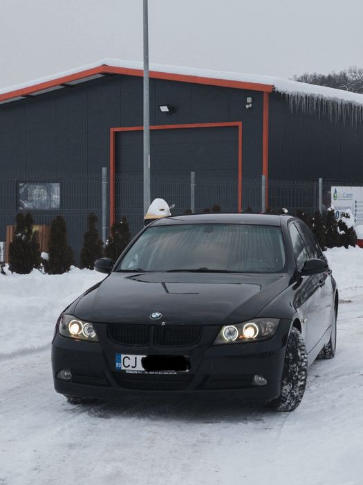 BMW 320D - diesel, manual