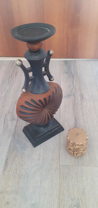 свещник от ориента със свещ