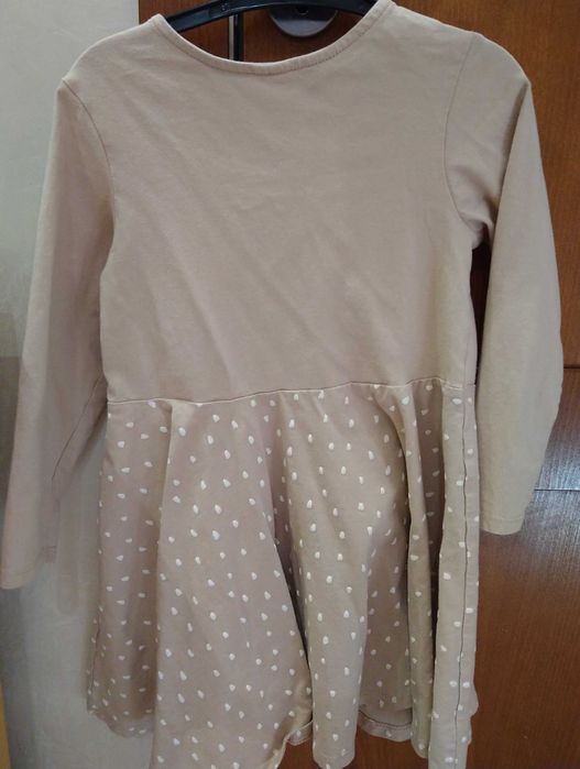 Рокля Н&М за възраст 2-4 г.