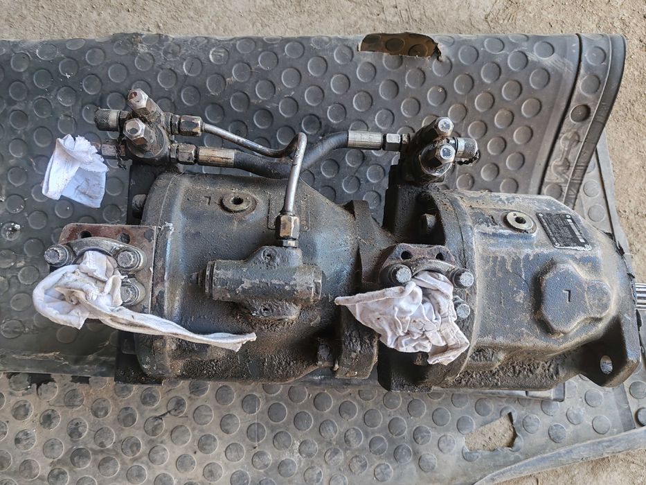 Pompa Hidraulica Incarcator Frontal O&K L45 (vola)