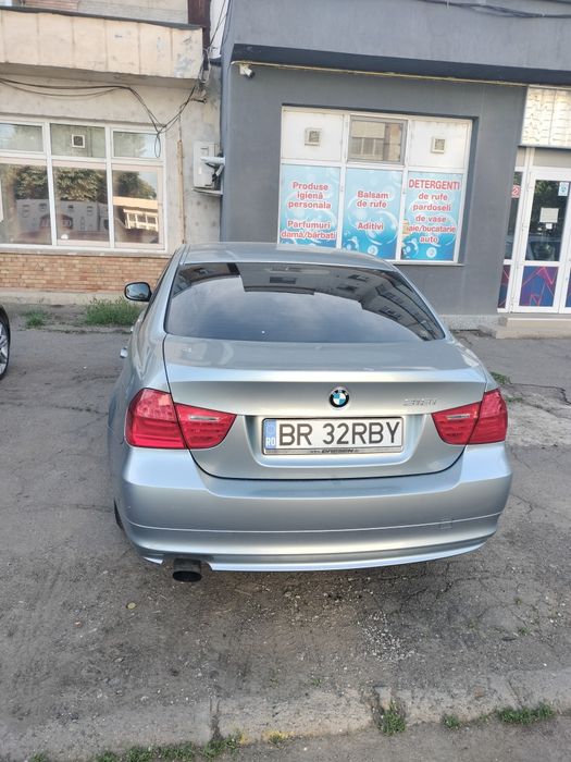 BMW 318i an 2010