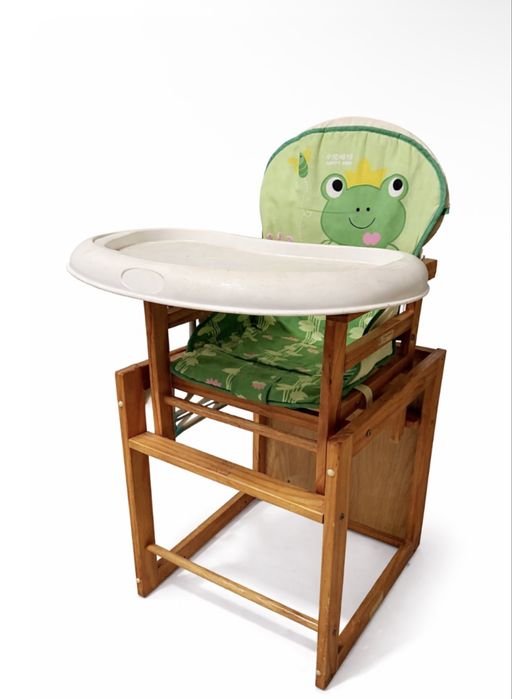 Продам столик для кормление