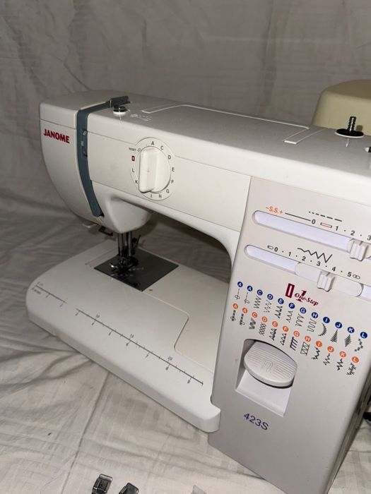 Жануме тигин машын