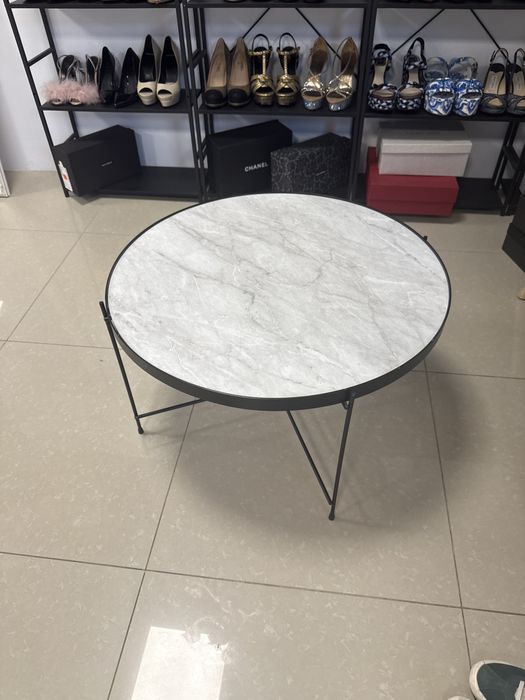 Masuta de cafea Jysk ca noua