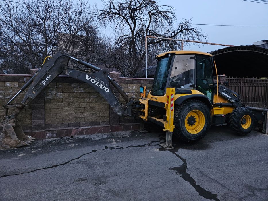 Аренда экскаватора погрузчика 3в1