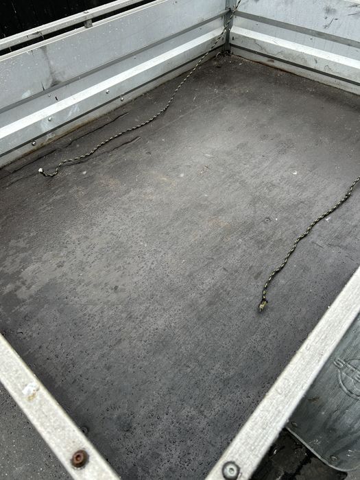 Remorca stema de vanzare