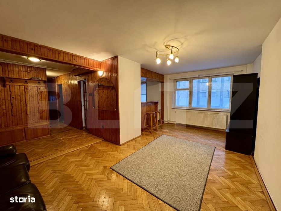 Apartament 3 camere, 82 mp, zona Poli 2