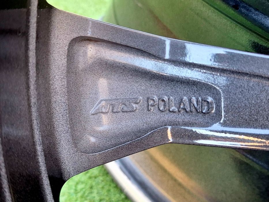 Продавам 4бр 17-ки  оригинални джанти за Шкода Фабия, Камик,Скала Ромстер,Рапид