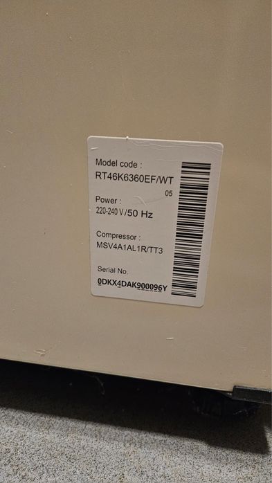 Продам холодильник