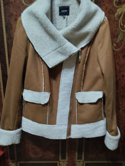 Продам .Куртка косуха , весна,осень.