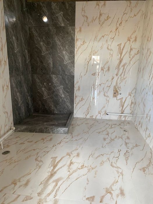 Кафель жабыстырамыз. Укладка кафеля