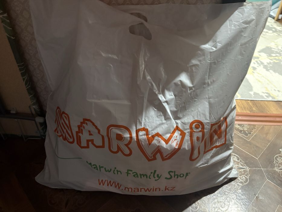 Отдам за шоколадку милка