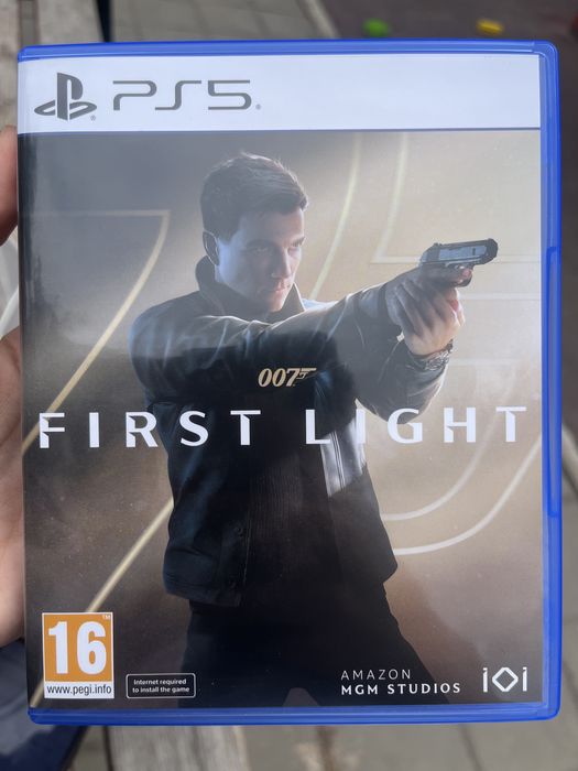 007 first light