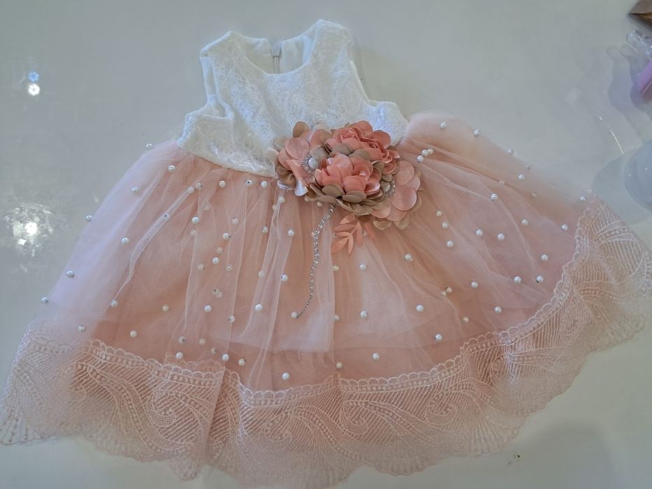 Бебешка рокля за изписване от 0 до 3 месеца