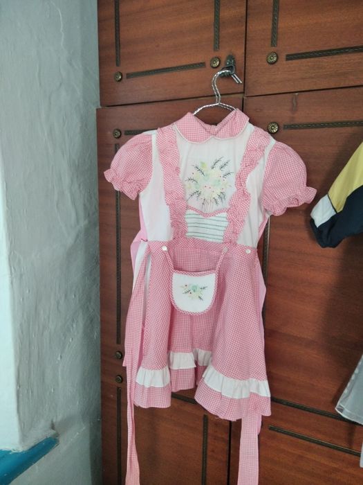 Продам китайские платья для девочек