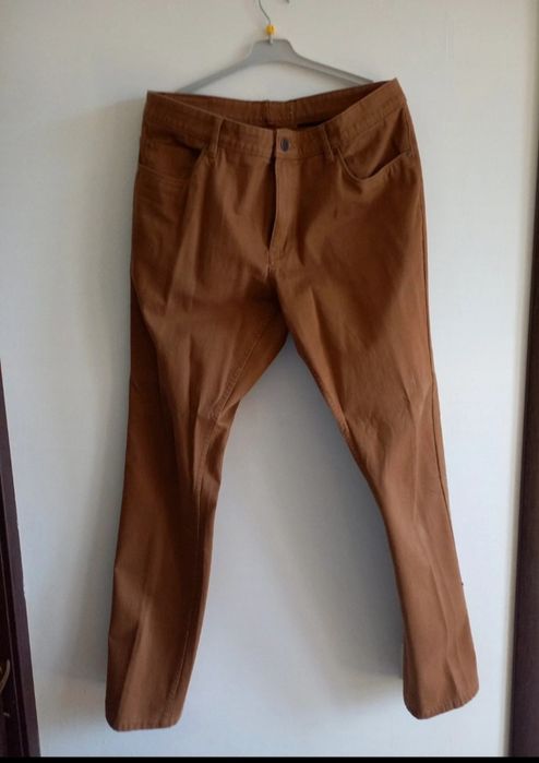 Pantaloni barbati marca C&A material denim masura 44/34  noi fara etic