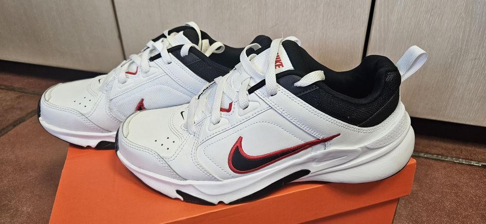 Маратонки Nike, номер 41