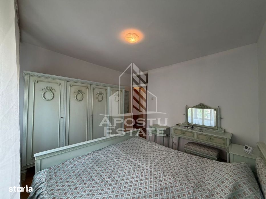 Apartament cu 3 camere, decomandat, zona Soarelui, Timisoara — fotografia 3