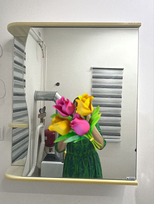 Шкаф с зеркалом,