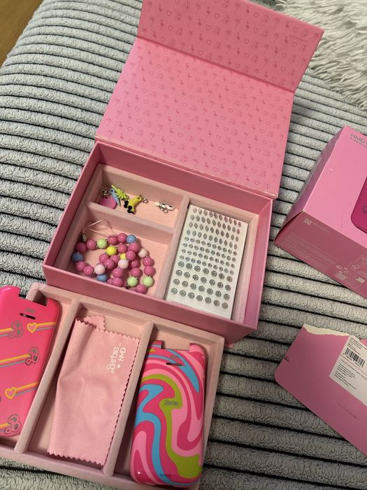 Telefon HMD Barbie Phone, 128MB, 64MB RAM, 4G, Dual SIM, Pink