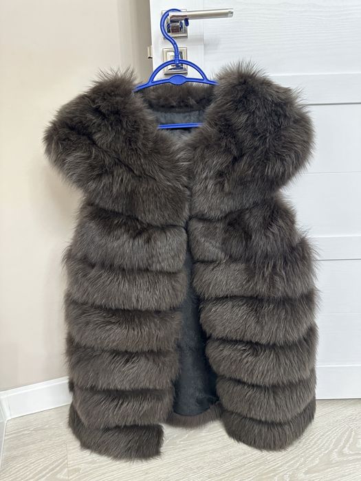 Продам меховой желет