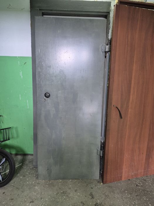 Двери металлические