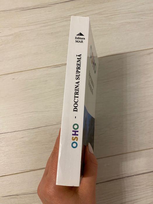 Vand cartea Doctrina suprema de OSHO