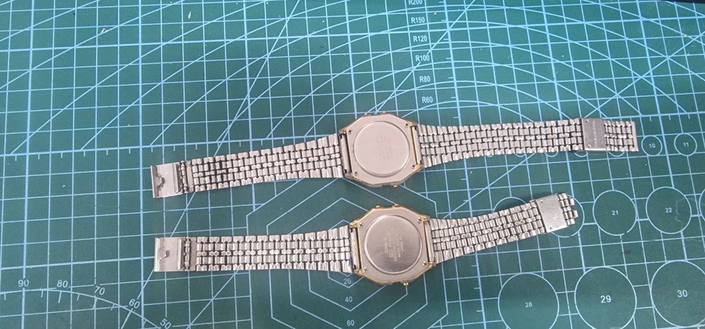 Set ceas Casio .