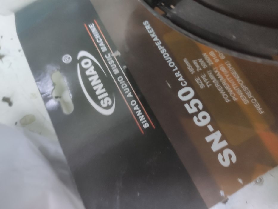 Продаю колонки в машину