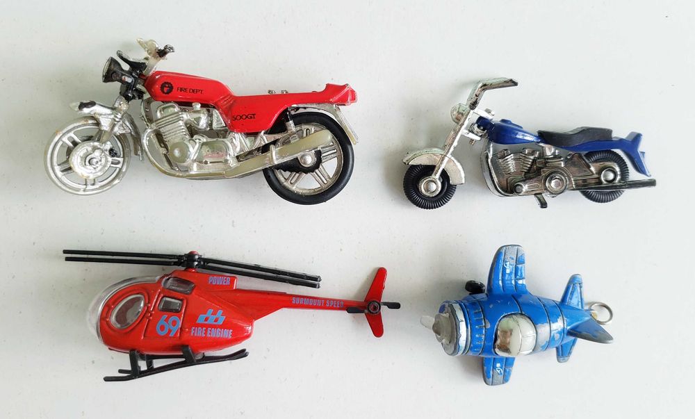 Железные машинки